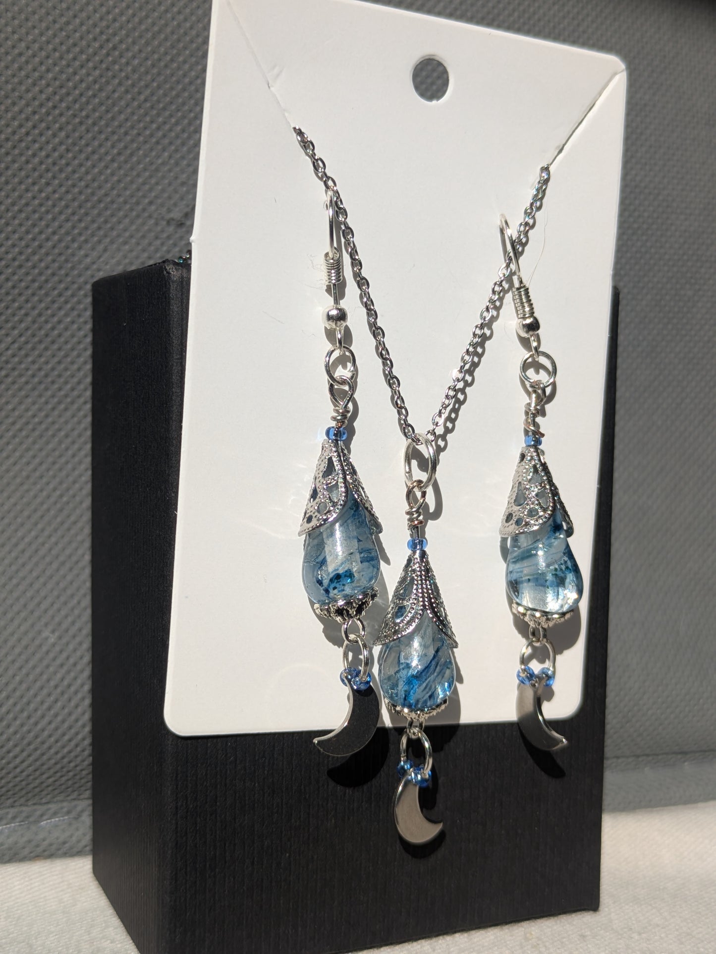 Moonshine · Parure · Boucles d'oreilles + pendentif