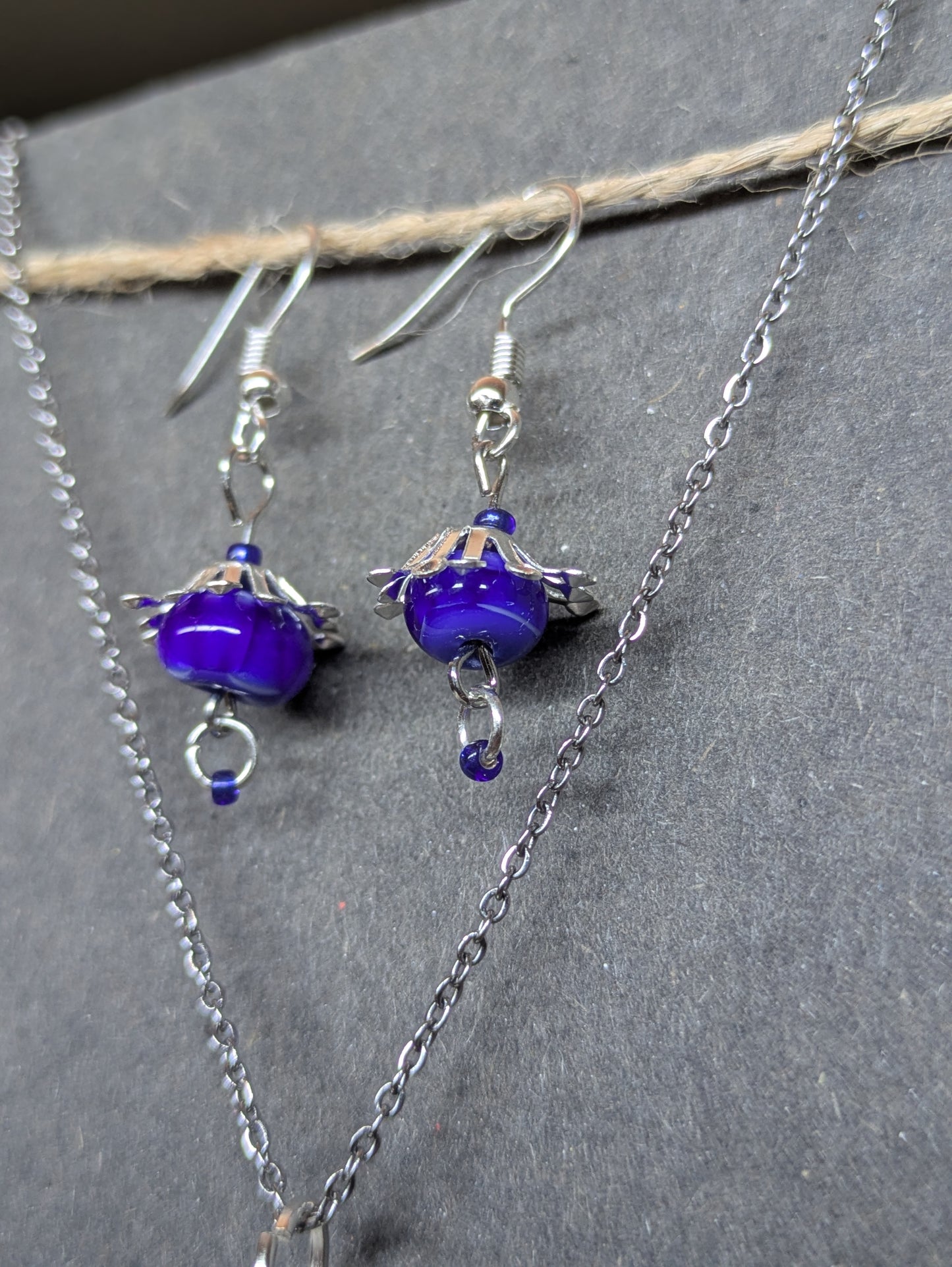 Electric flower · Parure · Boucles d'oreilles + pendentif