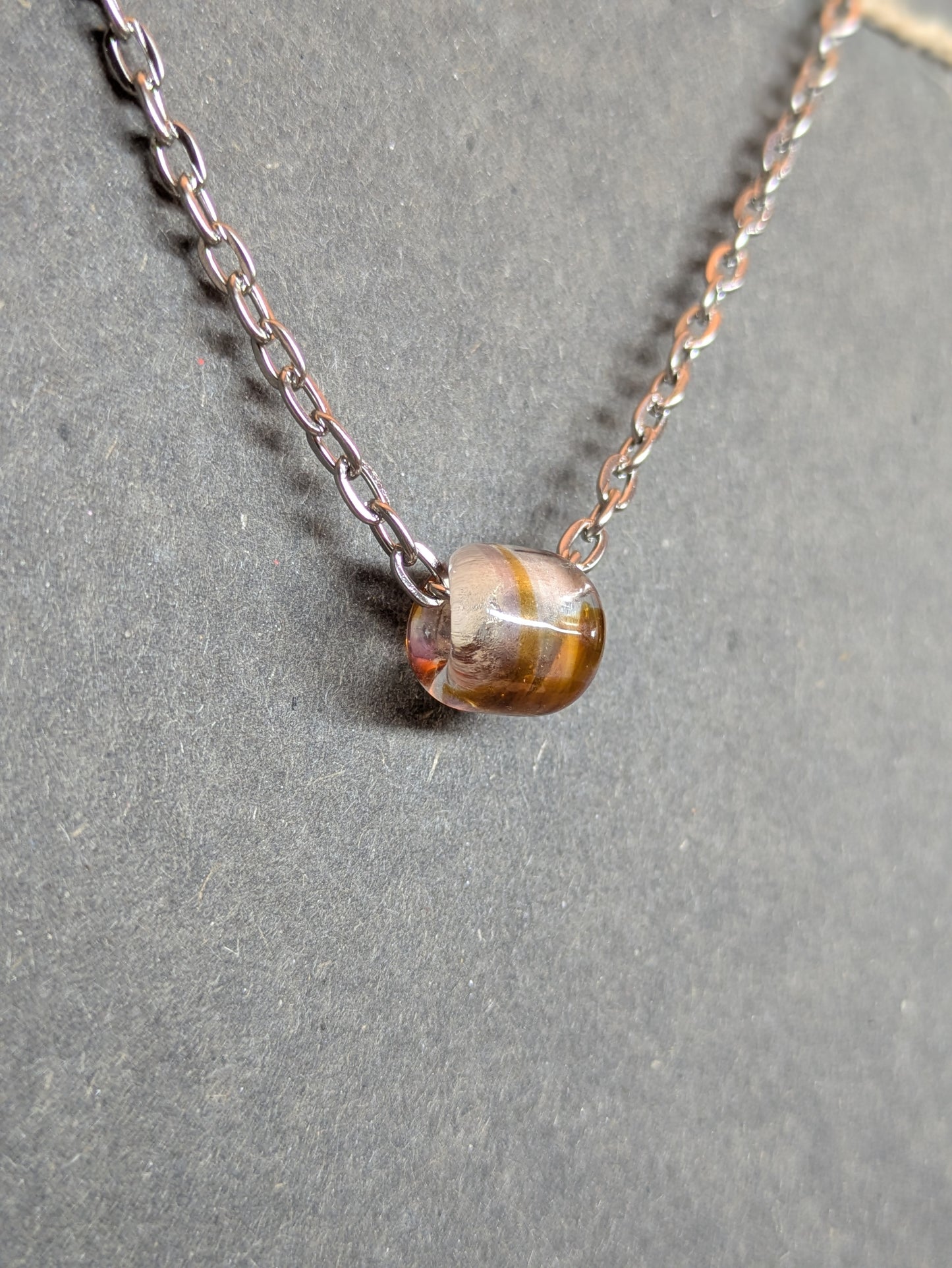 Caramel · Collier avec perle en verre