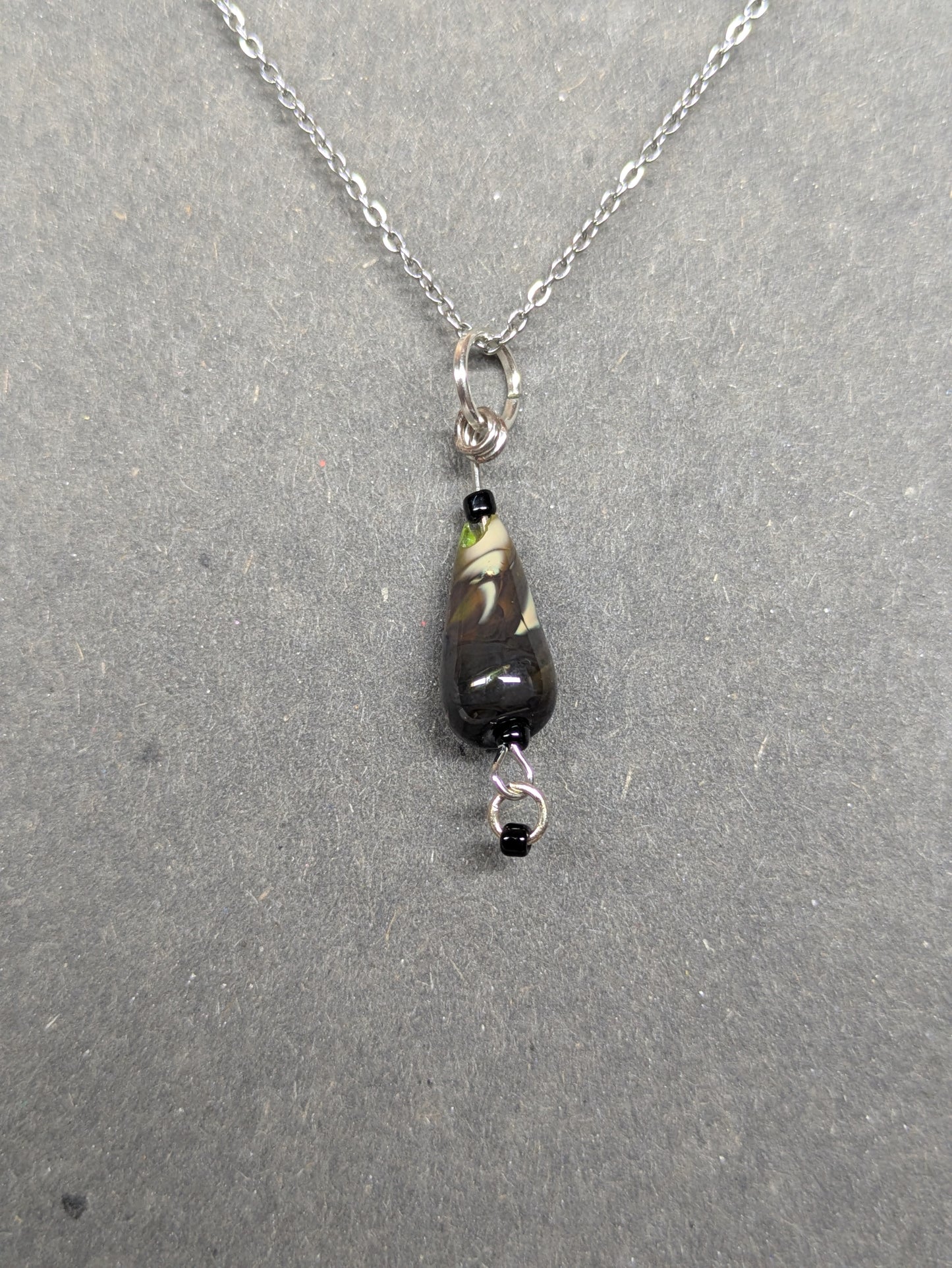 Raven · Pendentif
