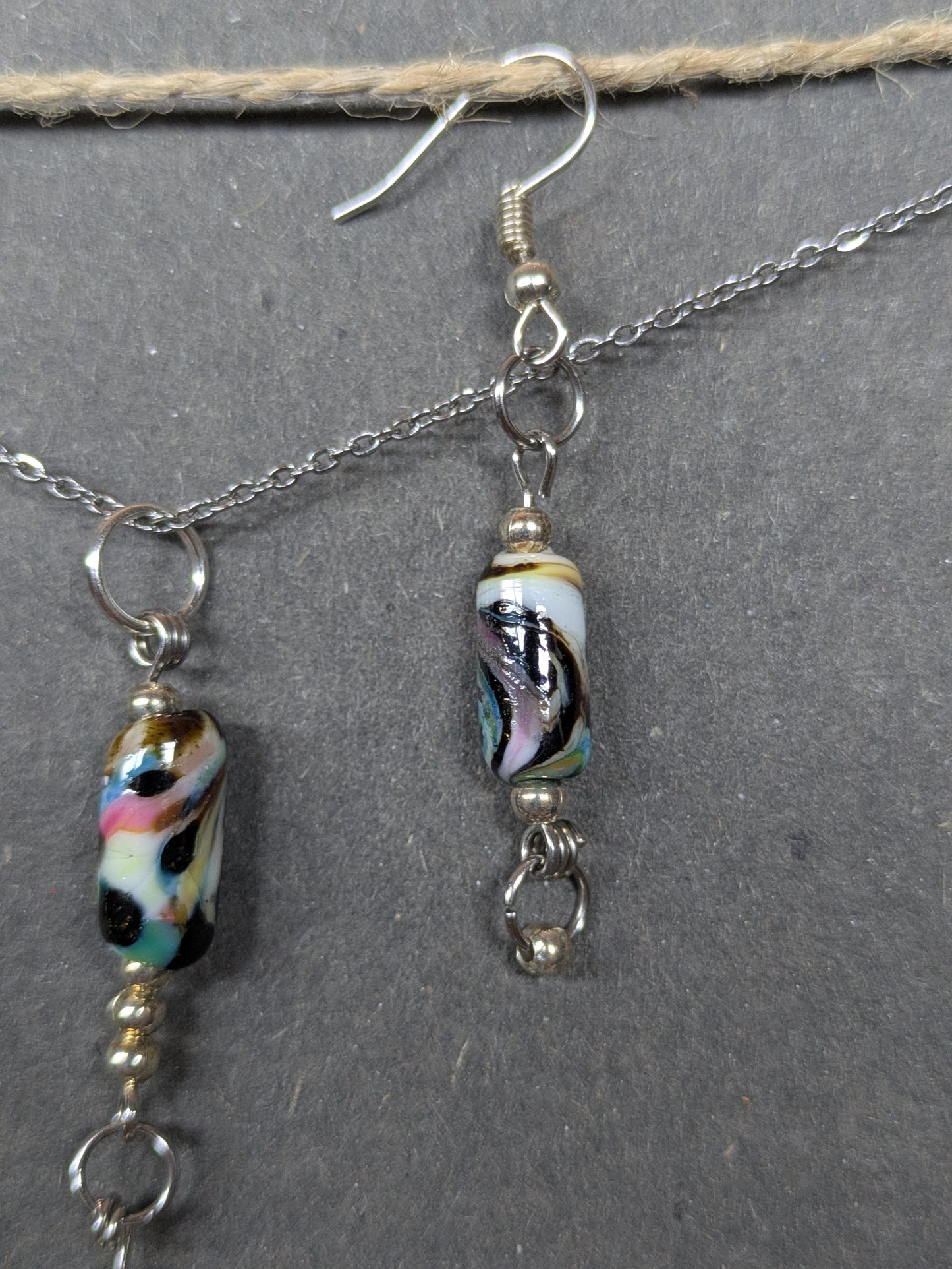 Magma coloré · Parure · Boucles d'oreilles + pendentif