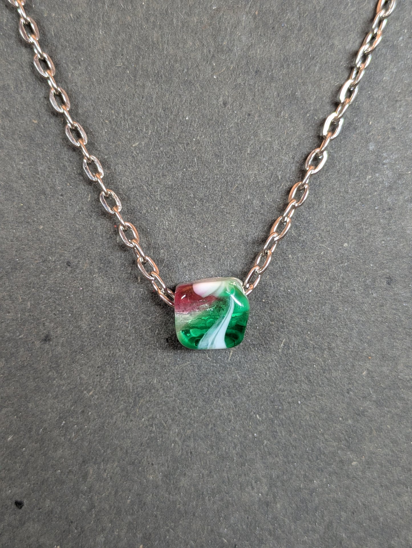 Watermelon · Collier avec perle en verre