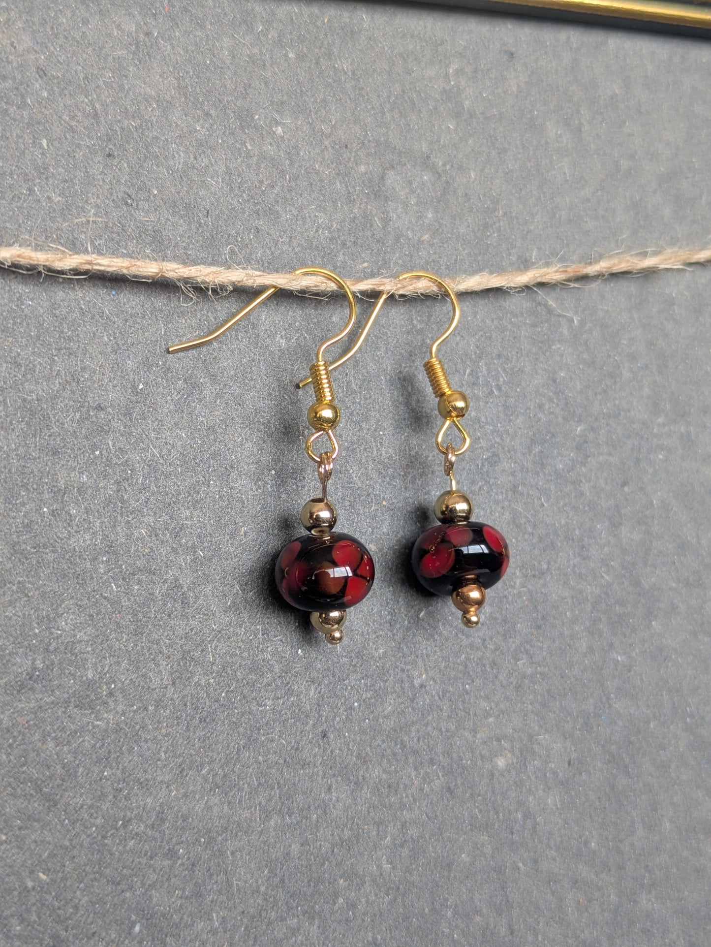 Grenat noir · Boucles d'oreilles