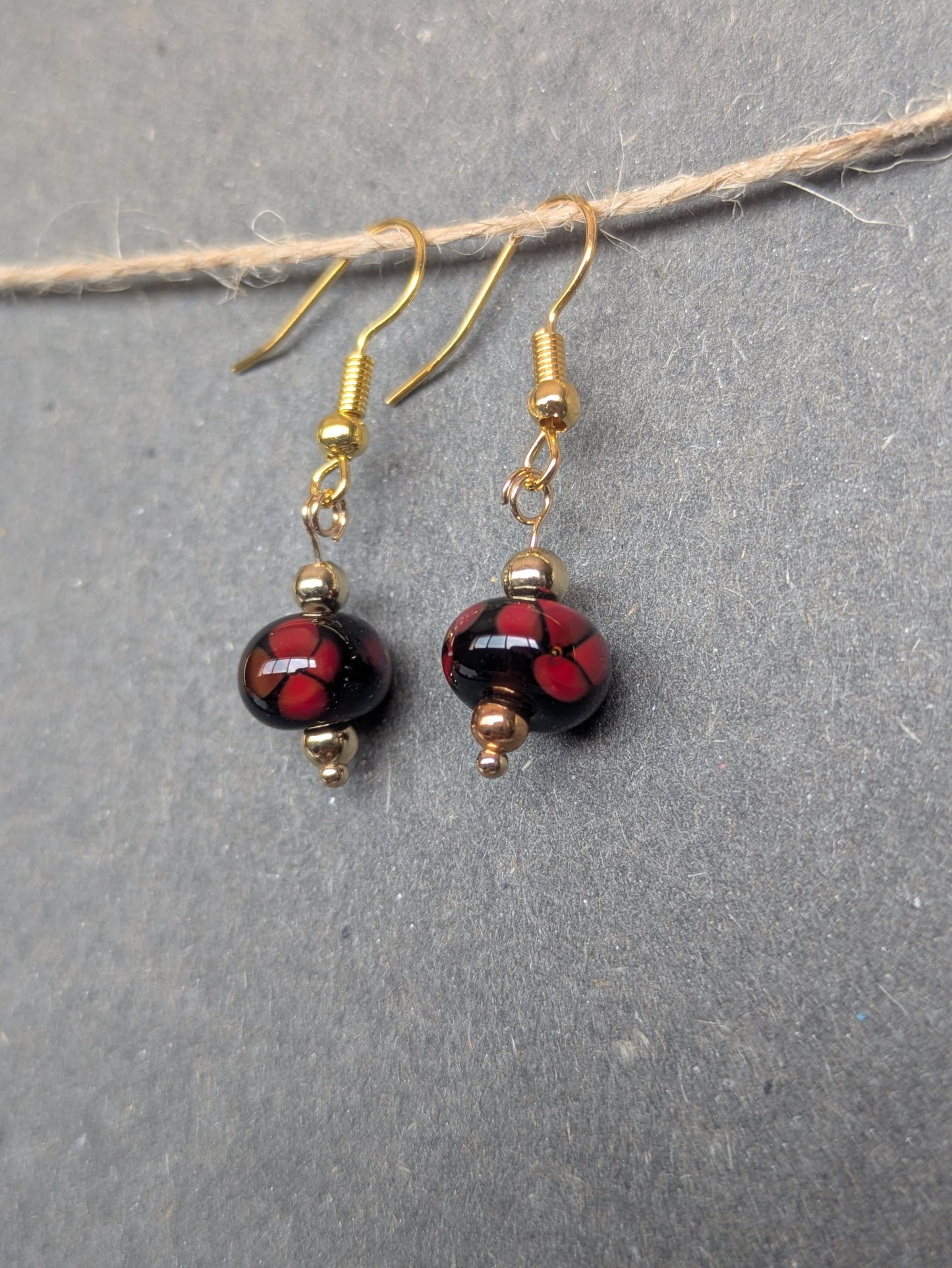 Grenat noir · Boucles d'oreilles