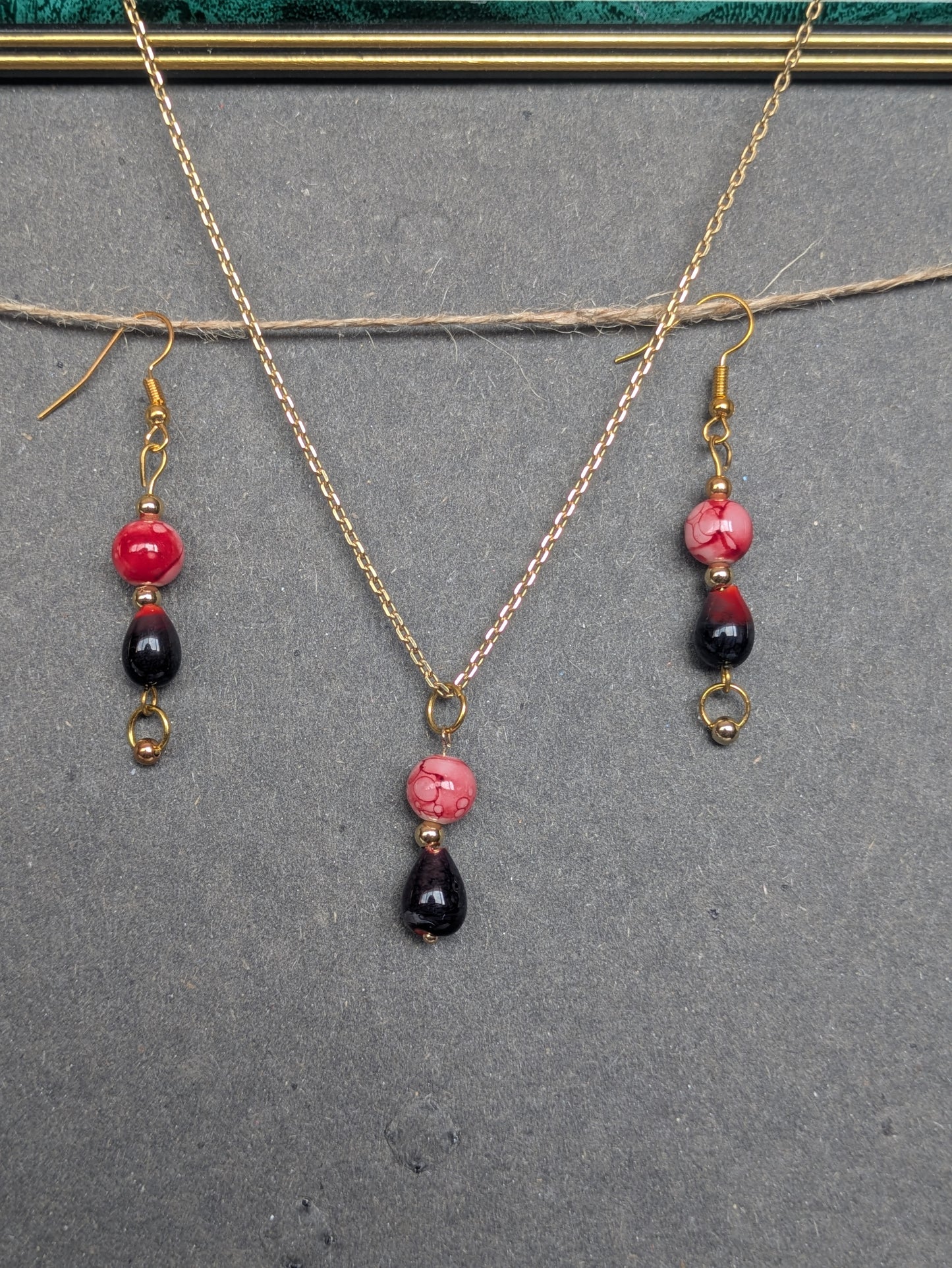 Passion · Parure · Boucles d'oreilles + pendentif